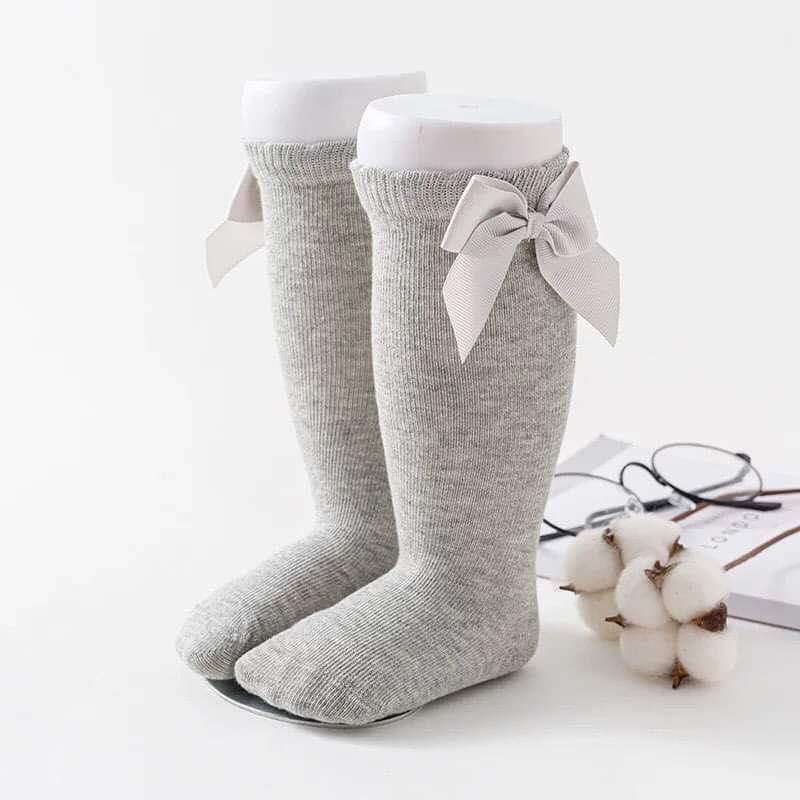 Girls Knee High Bow Socks Gray - Gracie Roze